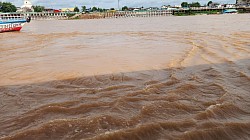 พระธาตุกลางน้ำ(ล้าหนอง)จ.หนองคาย